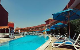 Byootbay Resort & Club